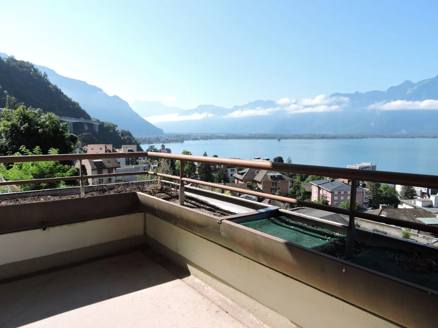 Superbo appartamento di 4,5 locali con vista panoramica a Montreux - Foto 1 di 5