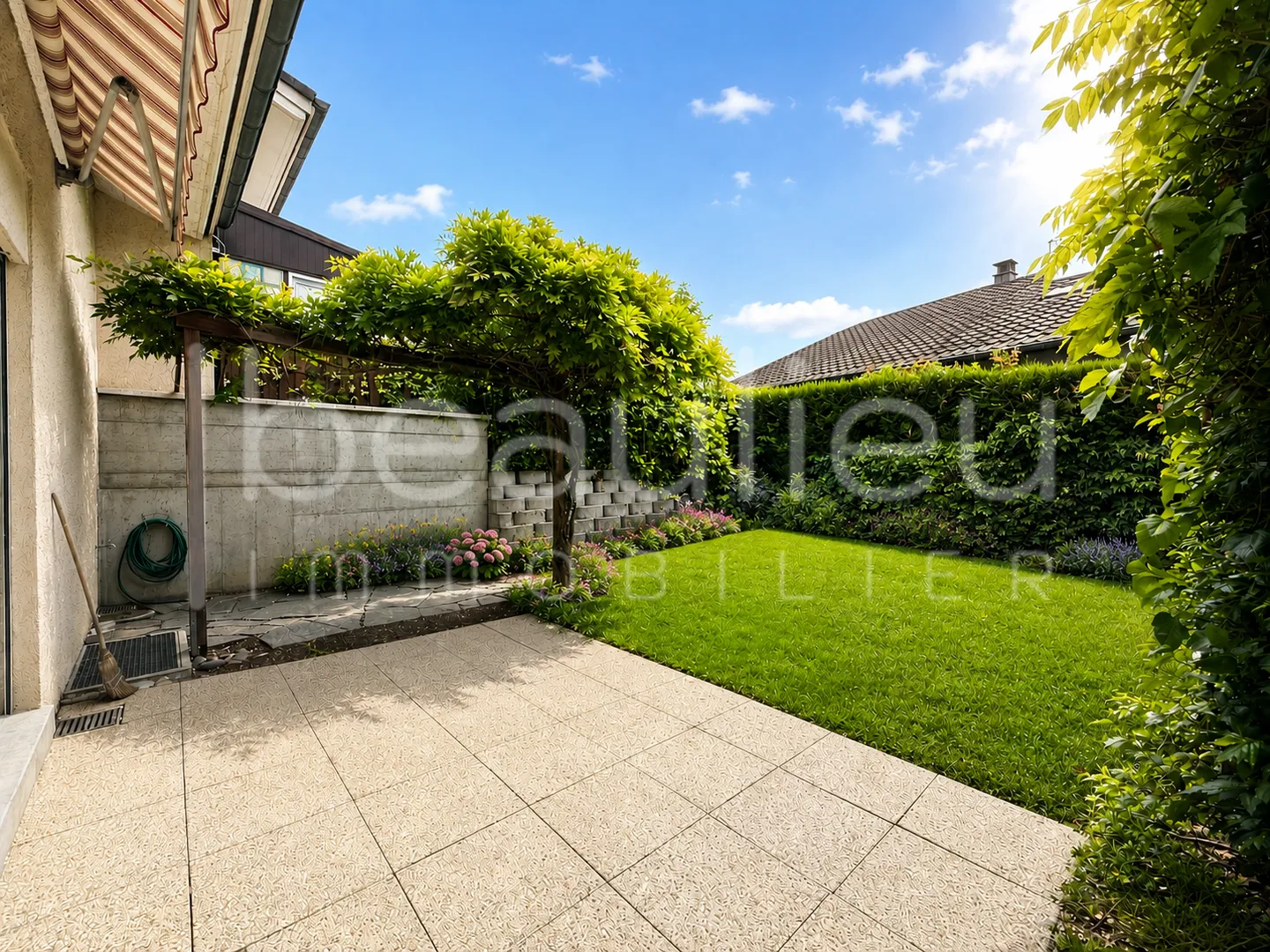 Coming soon to Chambésy: Pleasant 6-room semi-detached villa - Photo 1 of 1