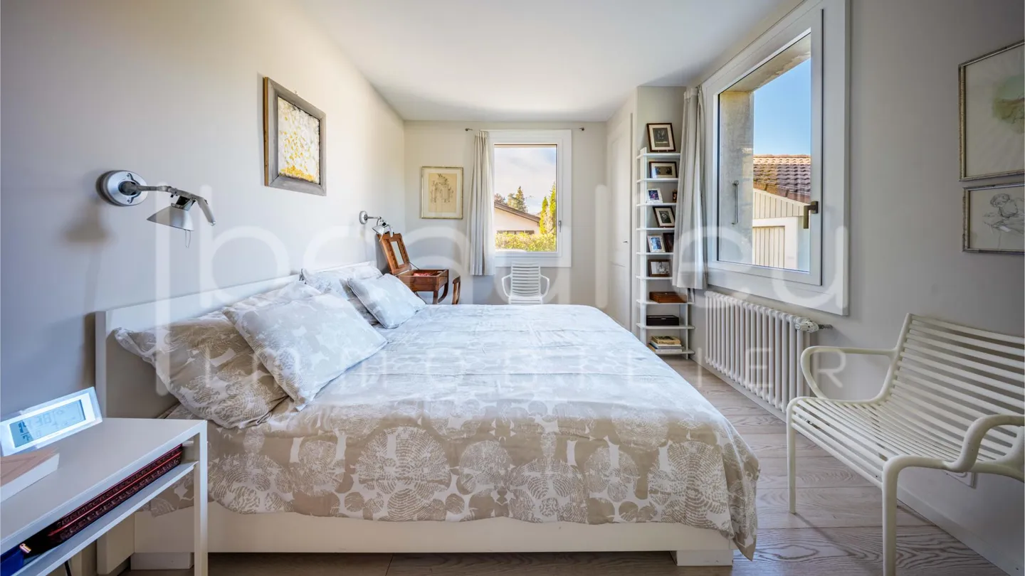 EXCLUSIVITÉ - Maison de maître avec magnifique jardin - Photo 6 sur 7