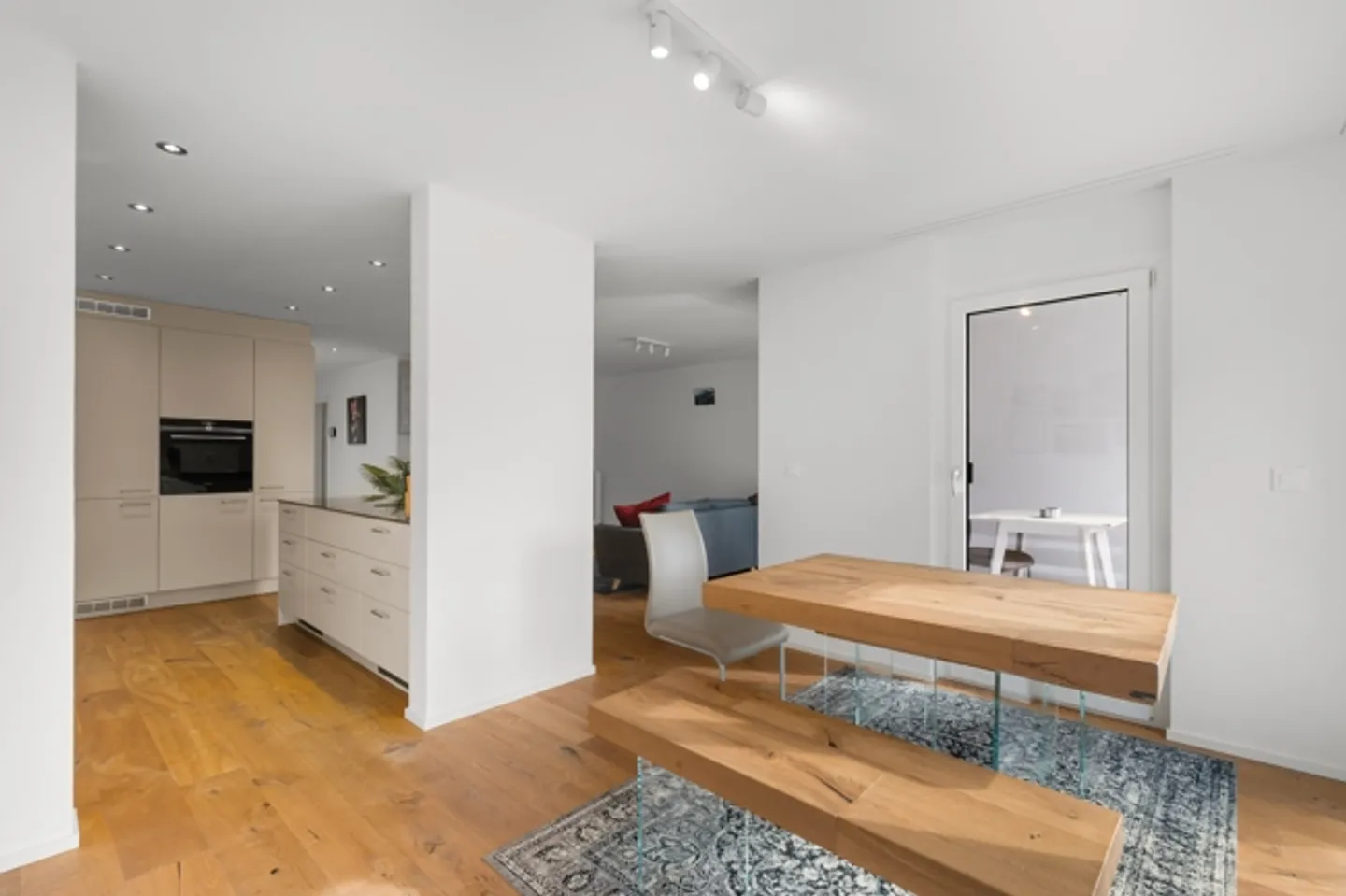 Maison de terrasse élégante avec ascenseur et jardin privé paradisiaque - Maison C - Photo 5 sur 13