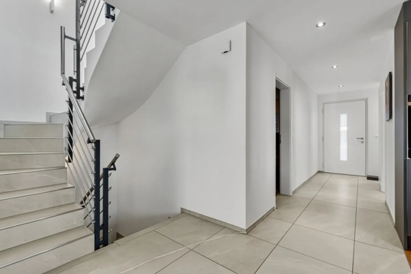 Un Objet - Trois Maisons Mitoyennes - Potentiel Maximal - Photo 8 sur 13