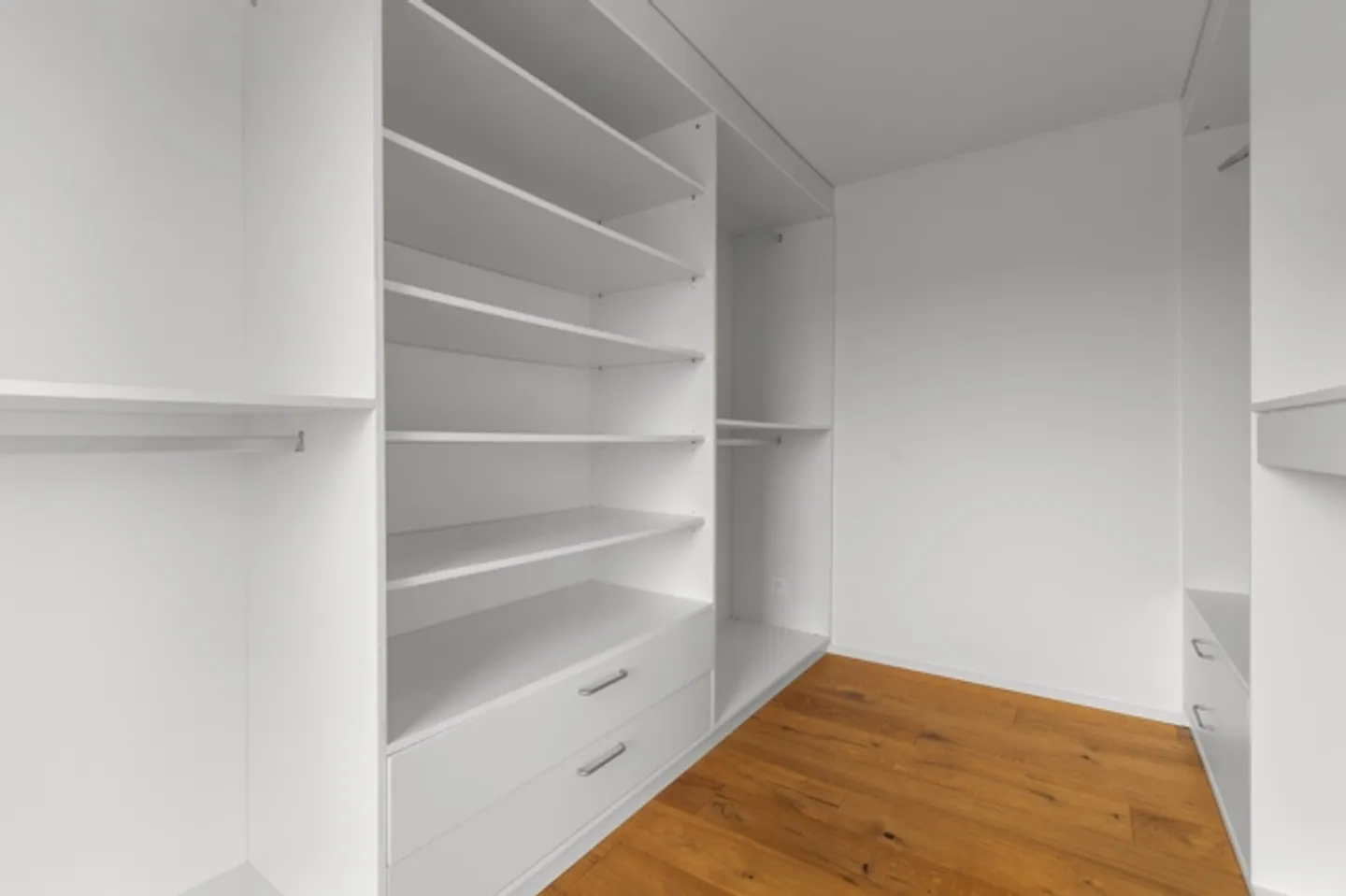 Elegant Terrace House with Lift and Private Garden Paradise - House C - Photo 6 of 9