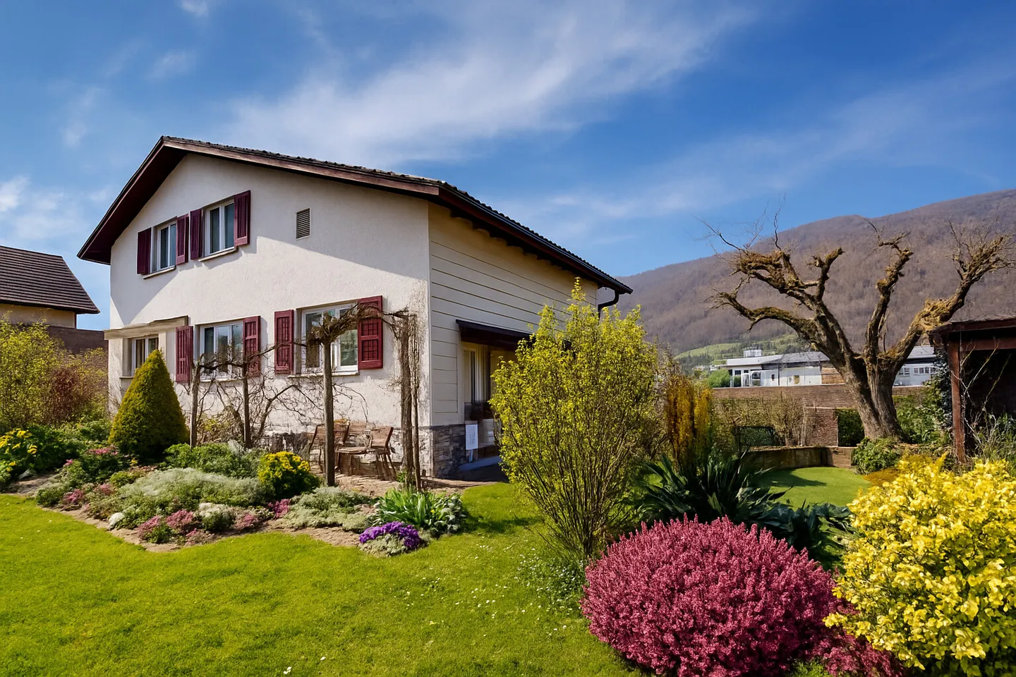 6.5-Zimmer-Einfamilienhaus mit schönem Garten - Foto 1 von 13