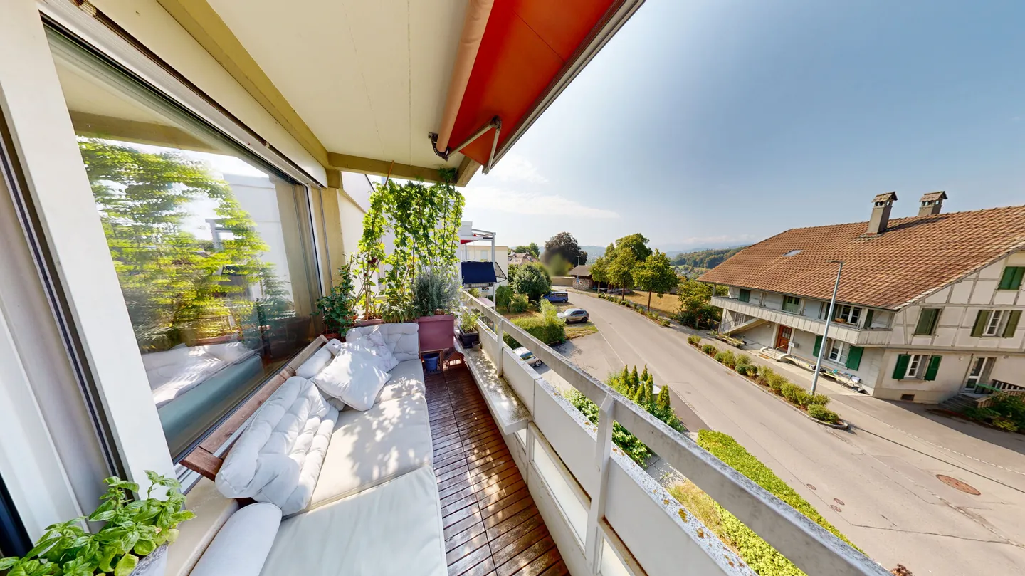Penthouse with a View in Ittigen - Photo 9 of 11