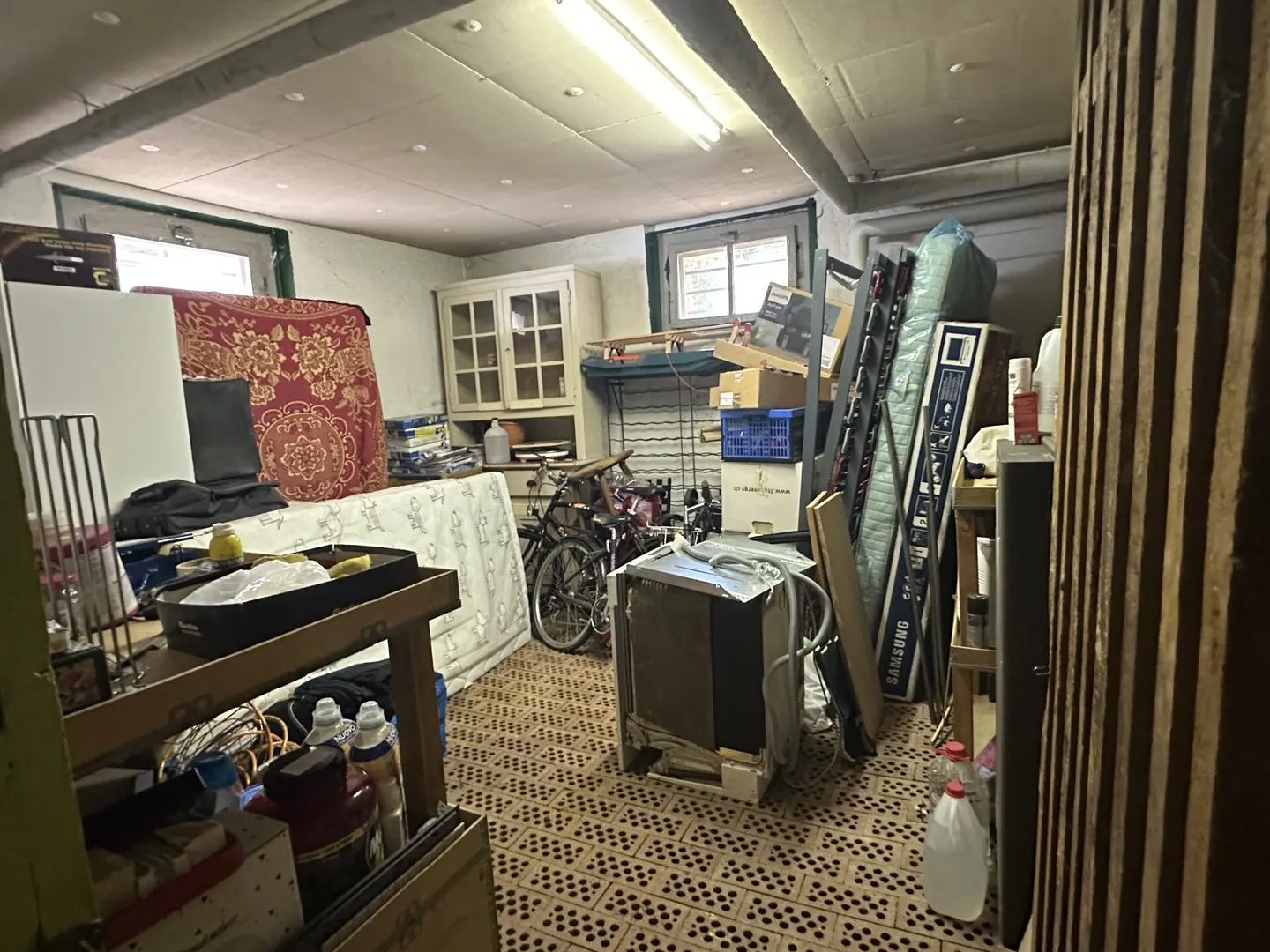 Cozy ground floor apartment with old building charm - Photo 9 of 11