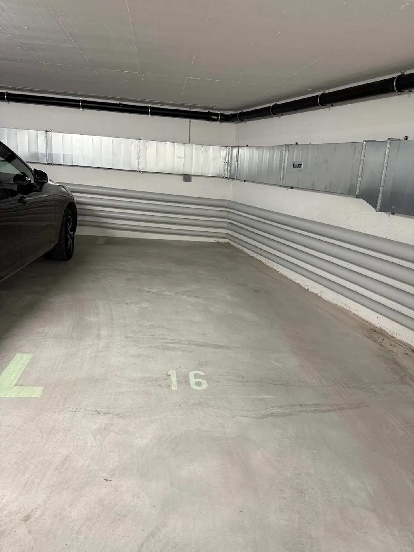 Place de parking dans un nouveau garage souterrain - Photo 4 sur 5