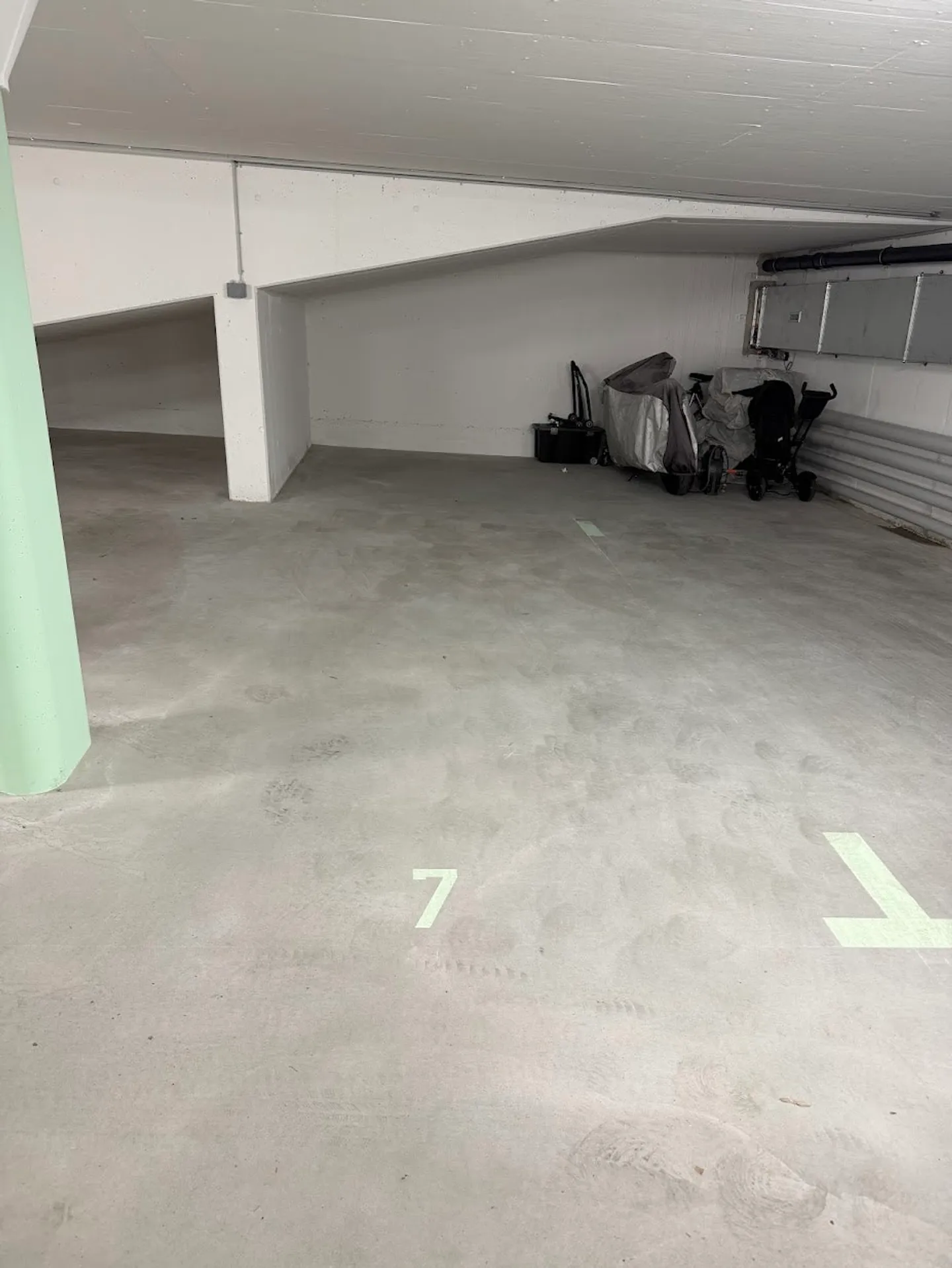 Posto auto con lunghezza extra in nuovo garage sotterraneo - Foto 2 di 2