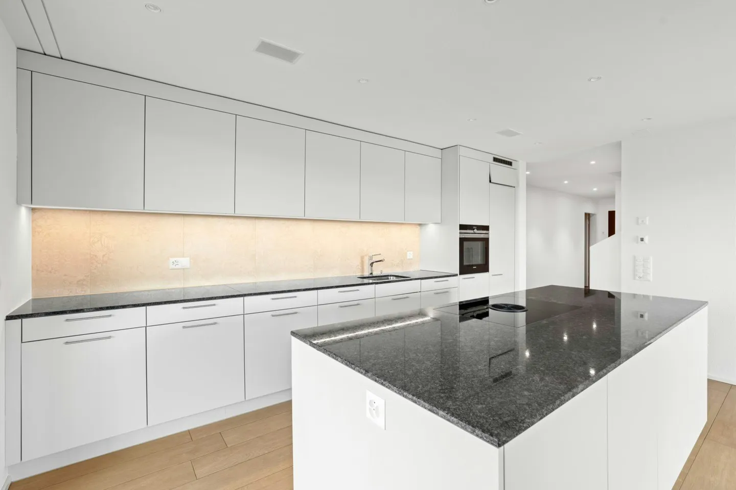 Geräumige Maisonette-Wohnung - Foto 3 von 11