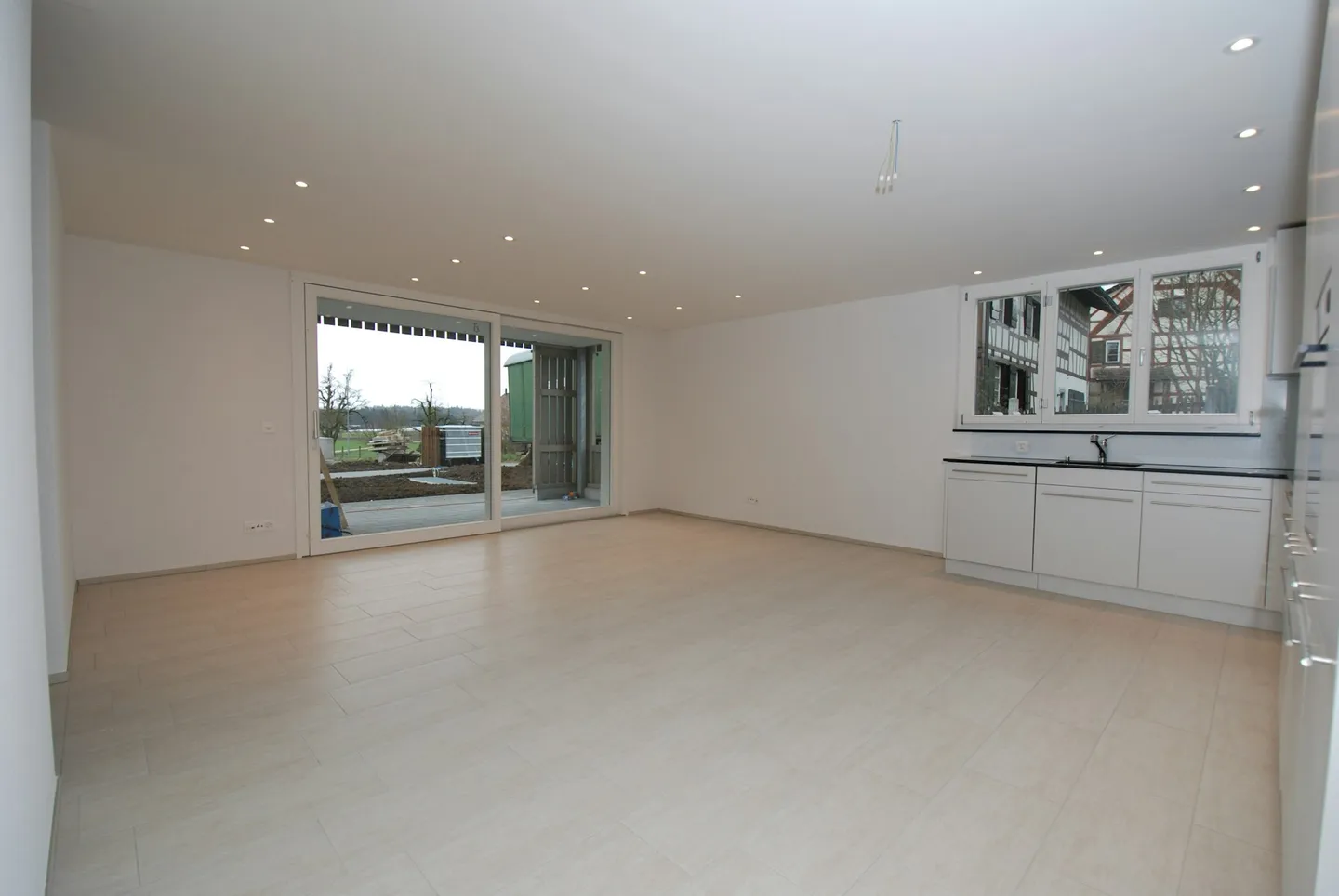 5.5-Zimmer-Erdgeschosswohnung in Benken ZH zu vermieten - Foto 6 di 13