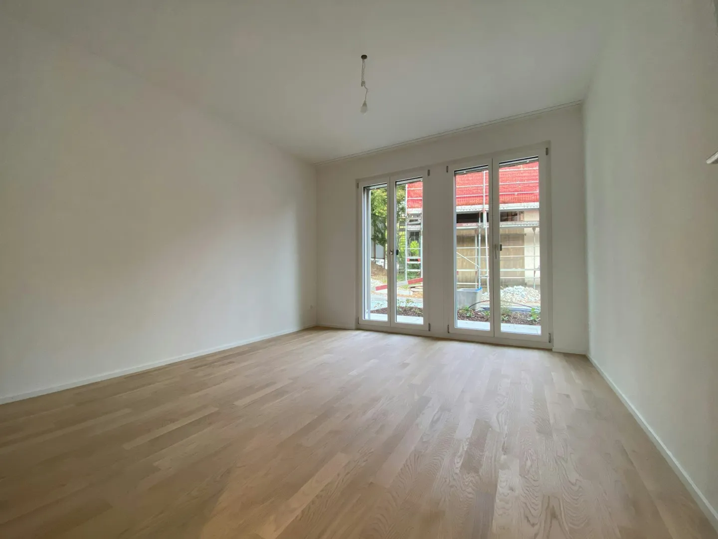 Appartement de jardin de haute qualité à Oerlingen - Photo 4 sur 12