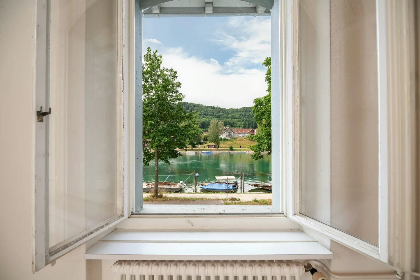 Terreno di sviluppo in prossimità immediata del Reno con potenziale di progetto - Foto 6 di 9
