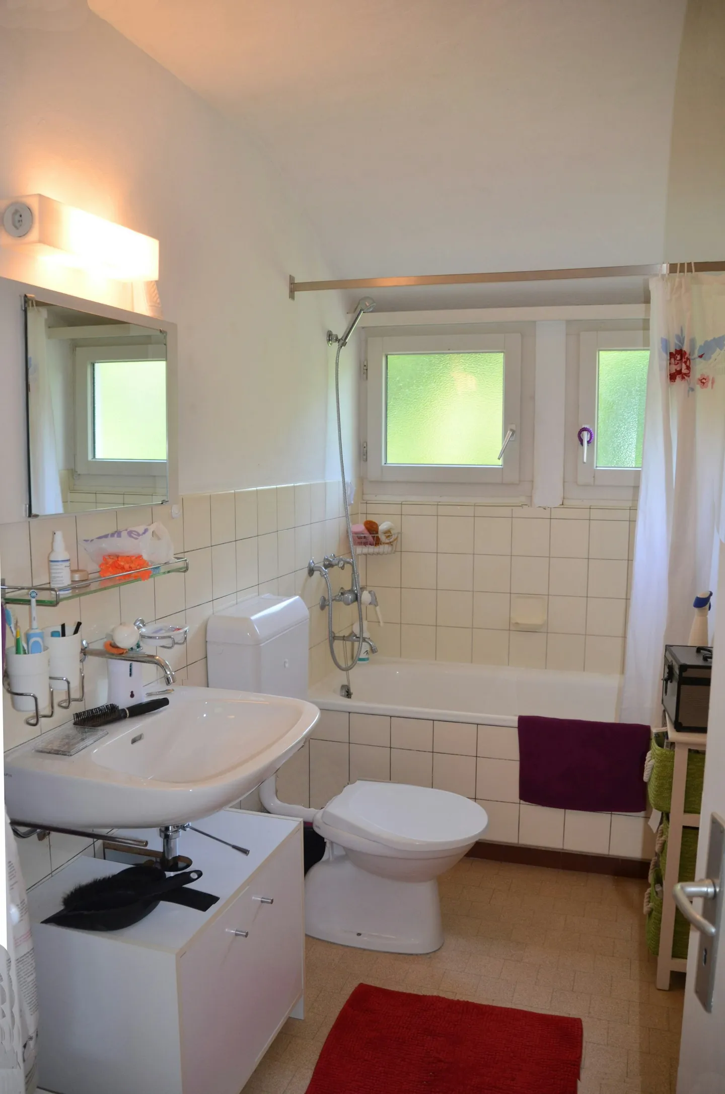 Appartements sous les combles confortables près de la gare de Räterschen - Photo 3 sur 5