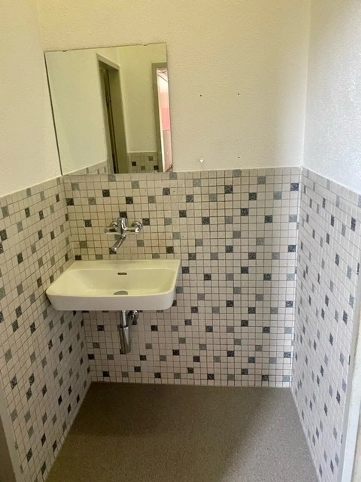 Mechanic Box for Private Individuals - Photo 6 of 6