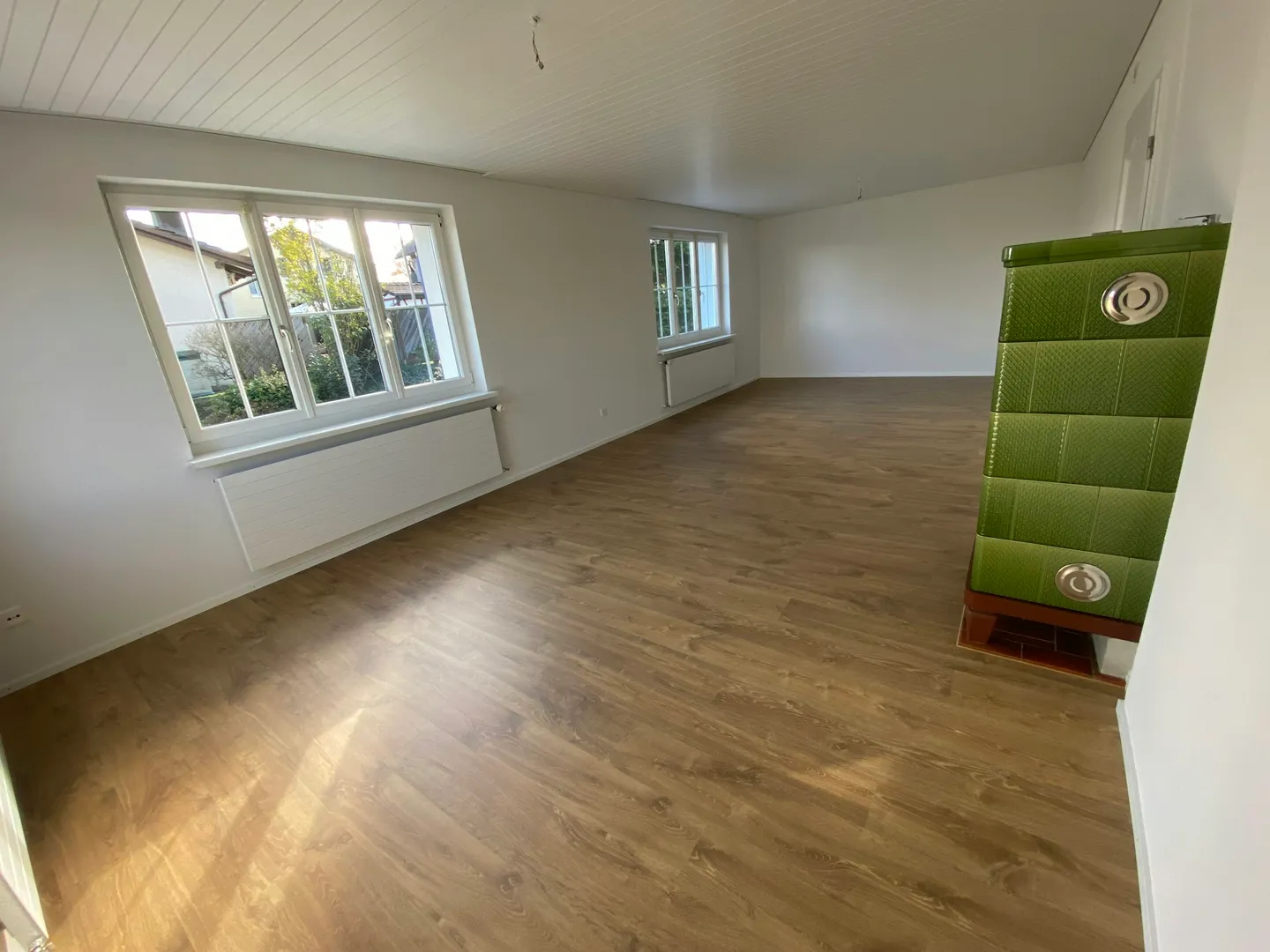 Freistehendes, teilsaniertes Einfamilienhaus mit grossem Umschwung - Photo 8 of 12