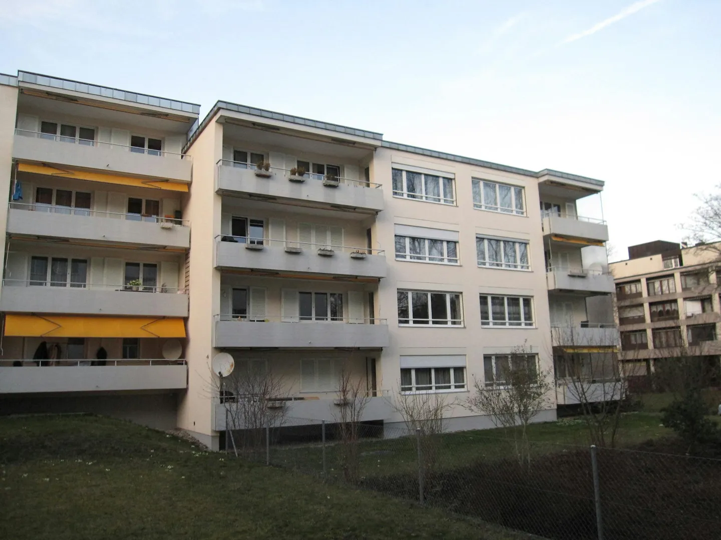 Motorcycle parking space in Breite - Photo 1 of 1