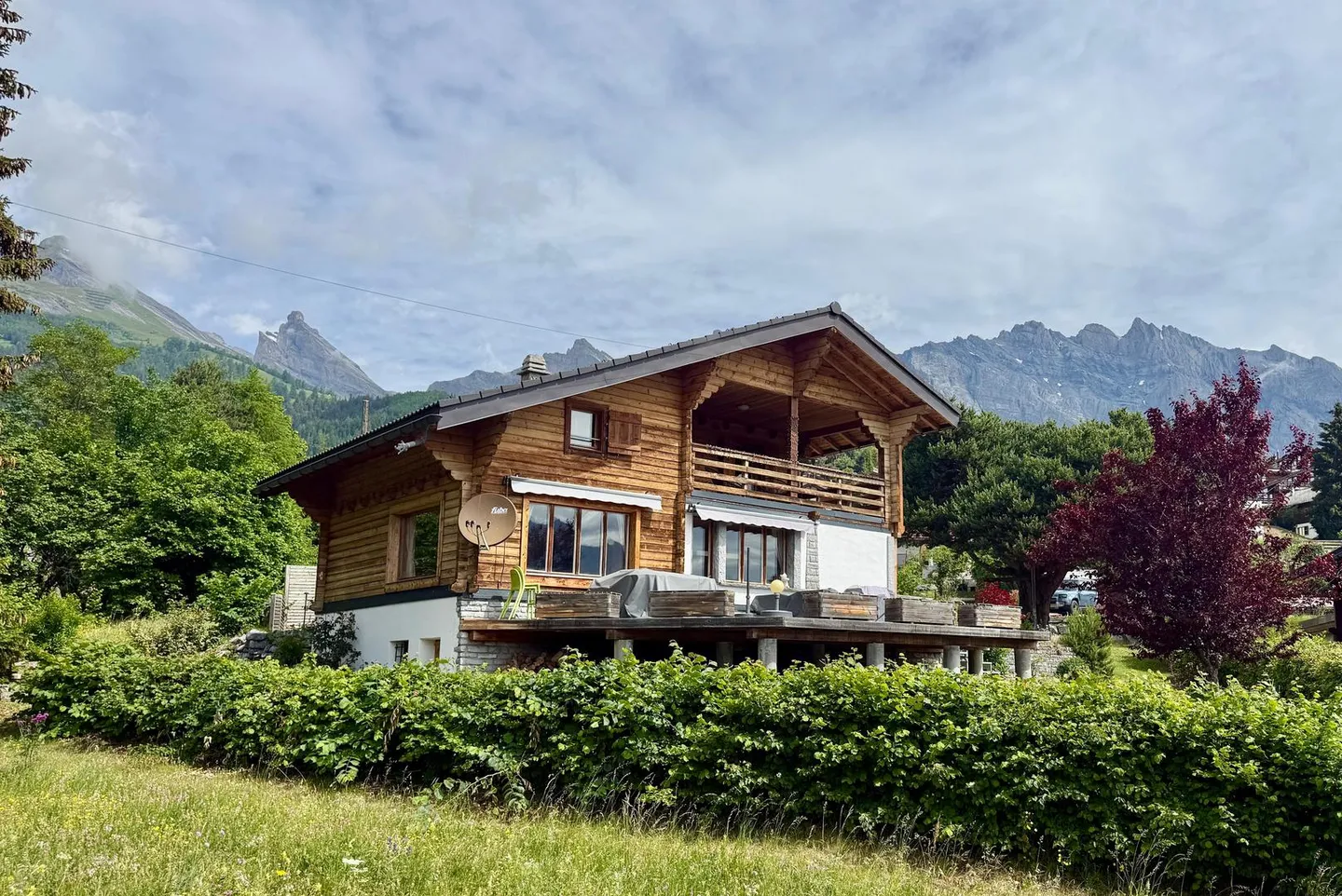 Chalet avec Vue Alpestre Époustouflante - Photo 2 sur 13