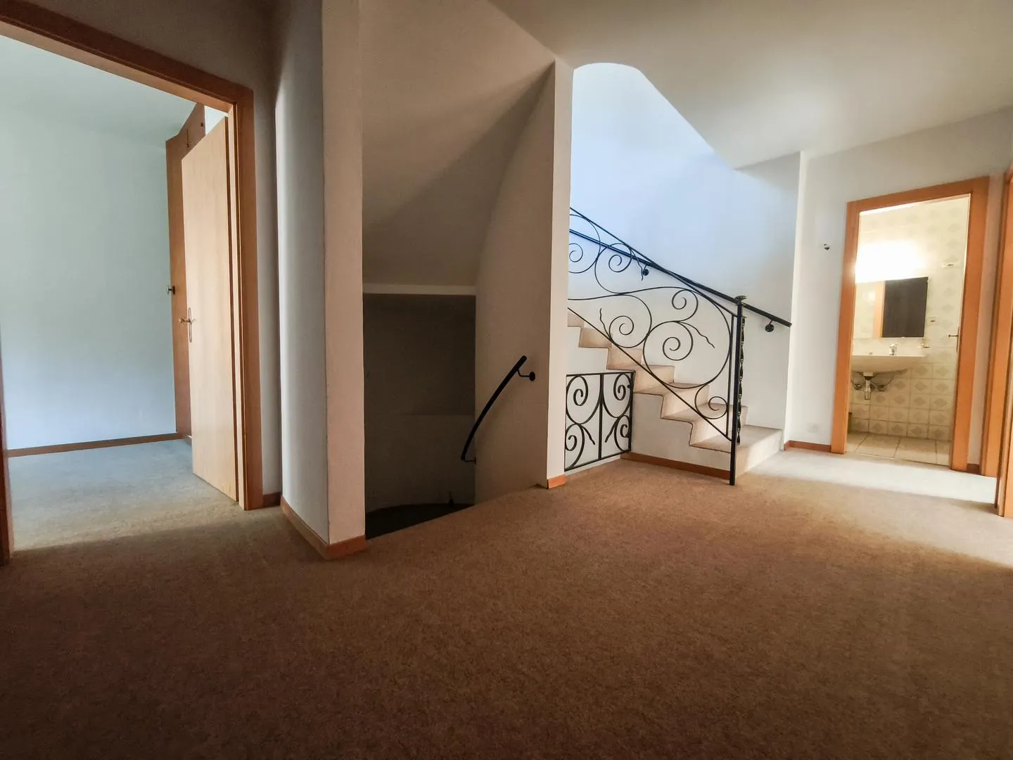 Sion Magnificent villa of 215 m² with garden and view of the castles - Photo 6 of 13