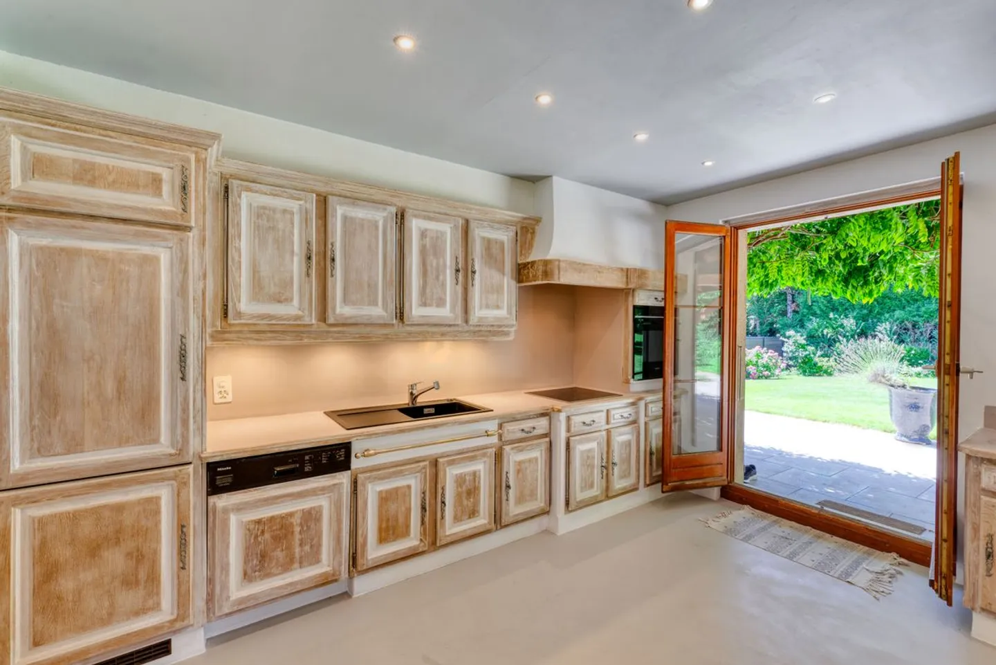 Gingins - Splendid family villa with garden in an exceptional environment - Photo 3 of 4