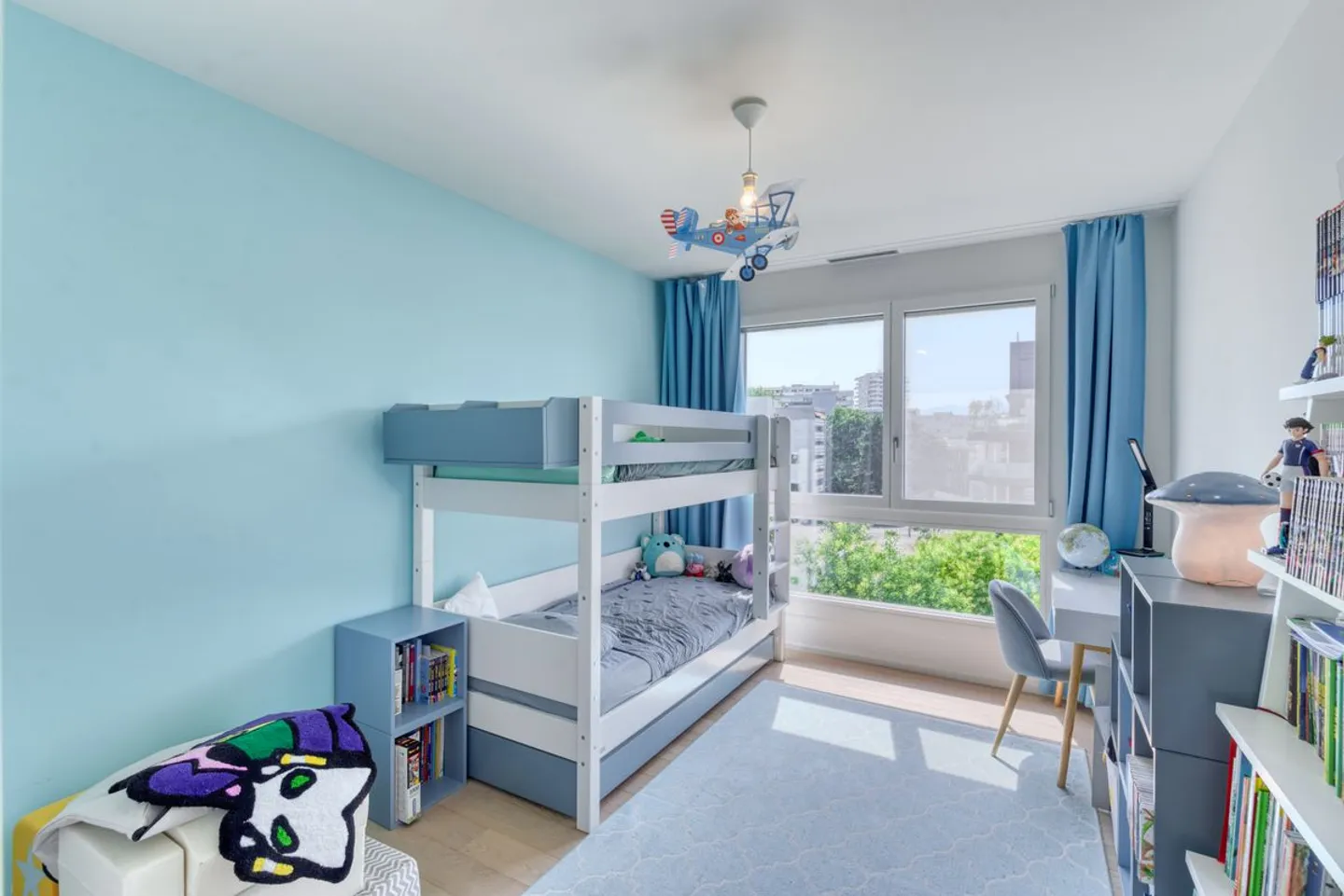 Wunderschöne 5-Zimmer-Wohnung mit atemberaubendem Blick auf den Salève! - Foto 4 von 4