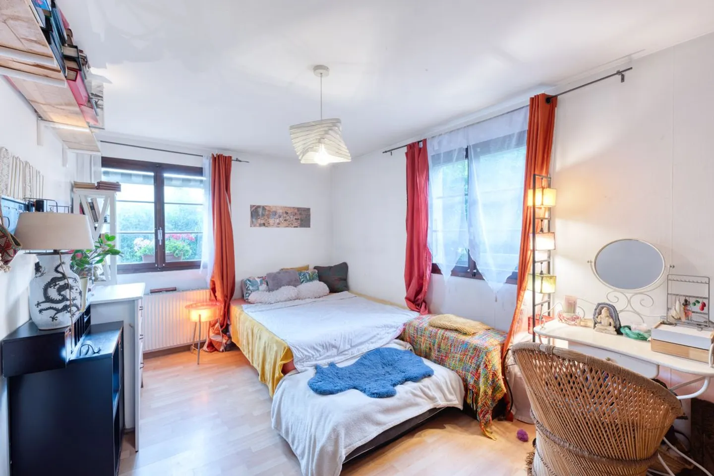 Charming garden-level apartment in absolute calm! - Photo 3 of 3