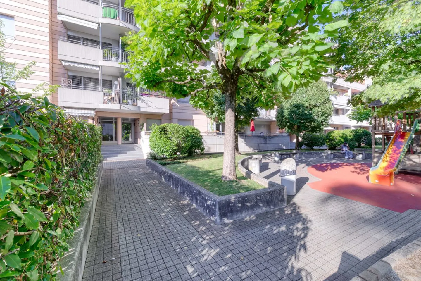 Superbe appartement de 5 pièces en attique au Grand-Saconnex - Photo 7 sur 7