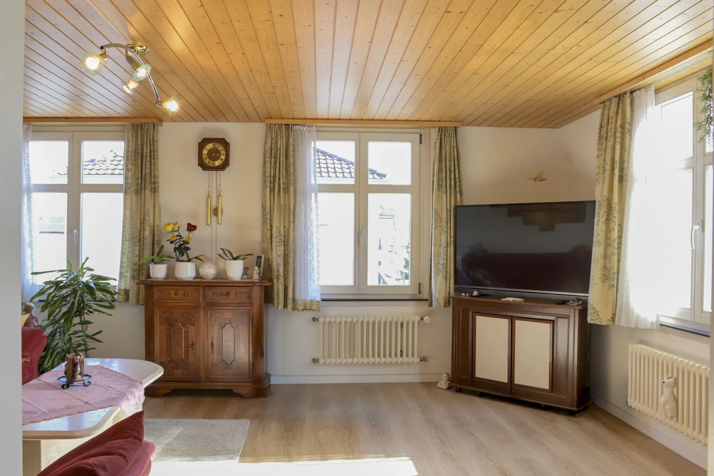 Your charming home in the village center - Photo 5 of 11