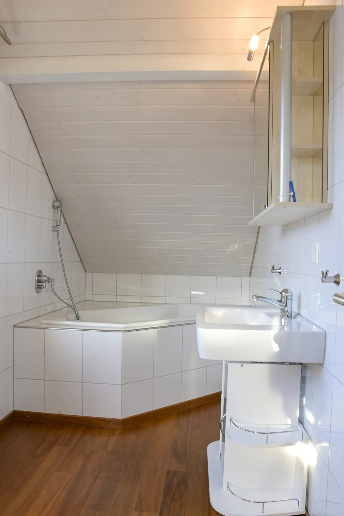 Charmantes Familienhaus in Henau - Foto 2 von 10