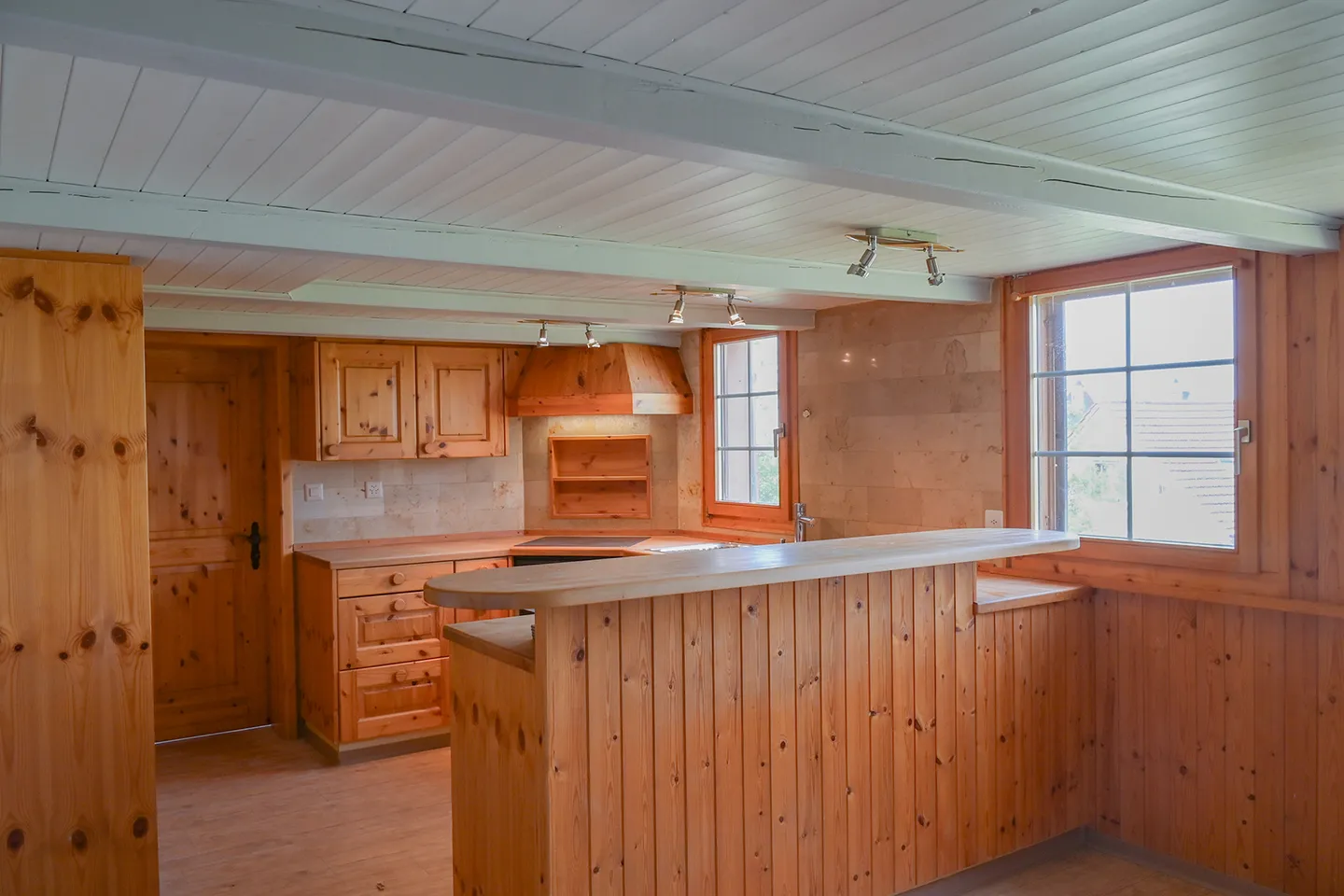 Heimeliges Haus mit Einliegerwohnung - für handwerkliche Talente - Foto 6 von 10