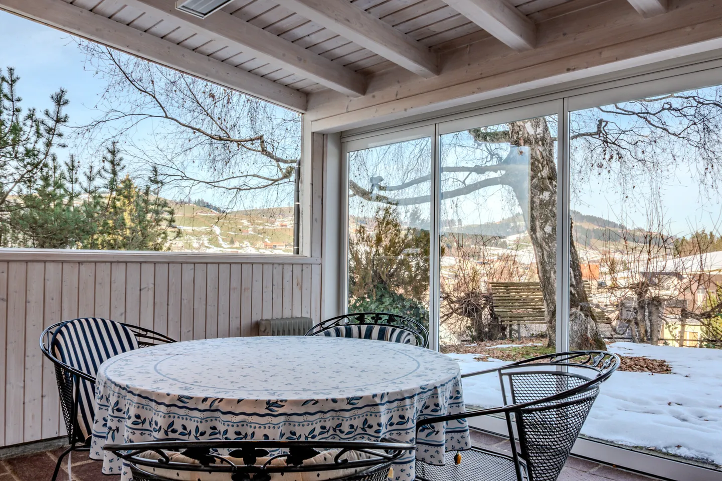 Affascinante casa di 7,5 stanze in stile Appenzeller con vista panoramica - Foto 8 di 11