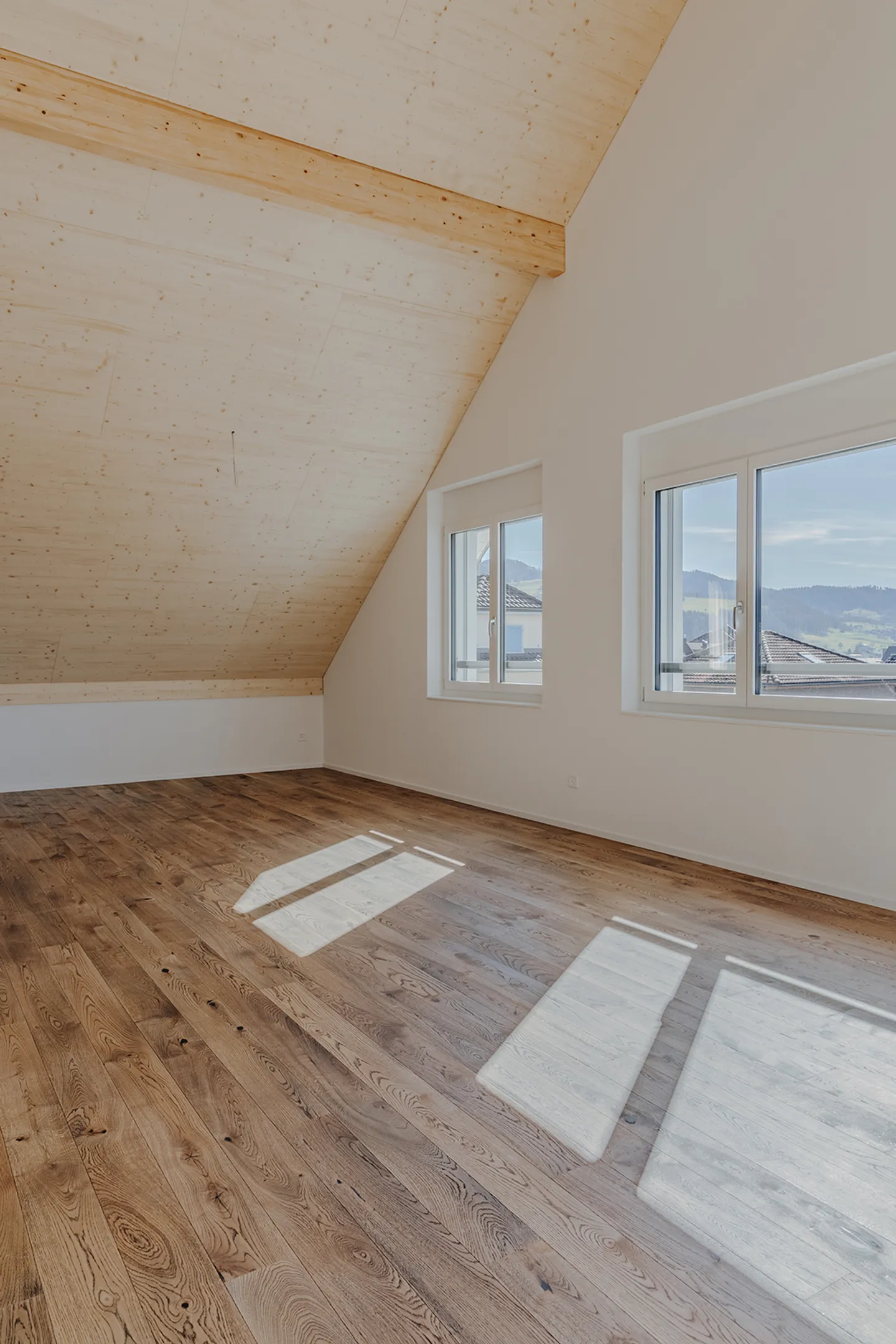 Attico nel cuore di Bütschwil Ideale per coppie e famiglie - Foto 3 di 11