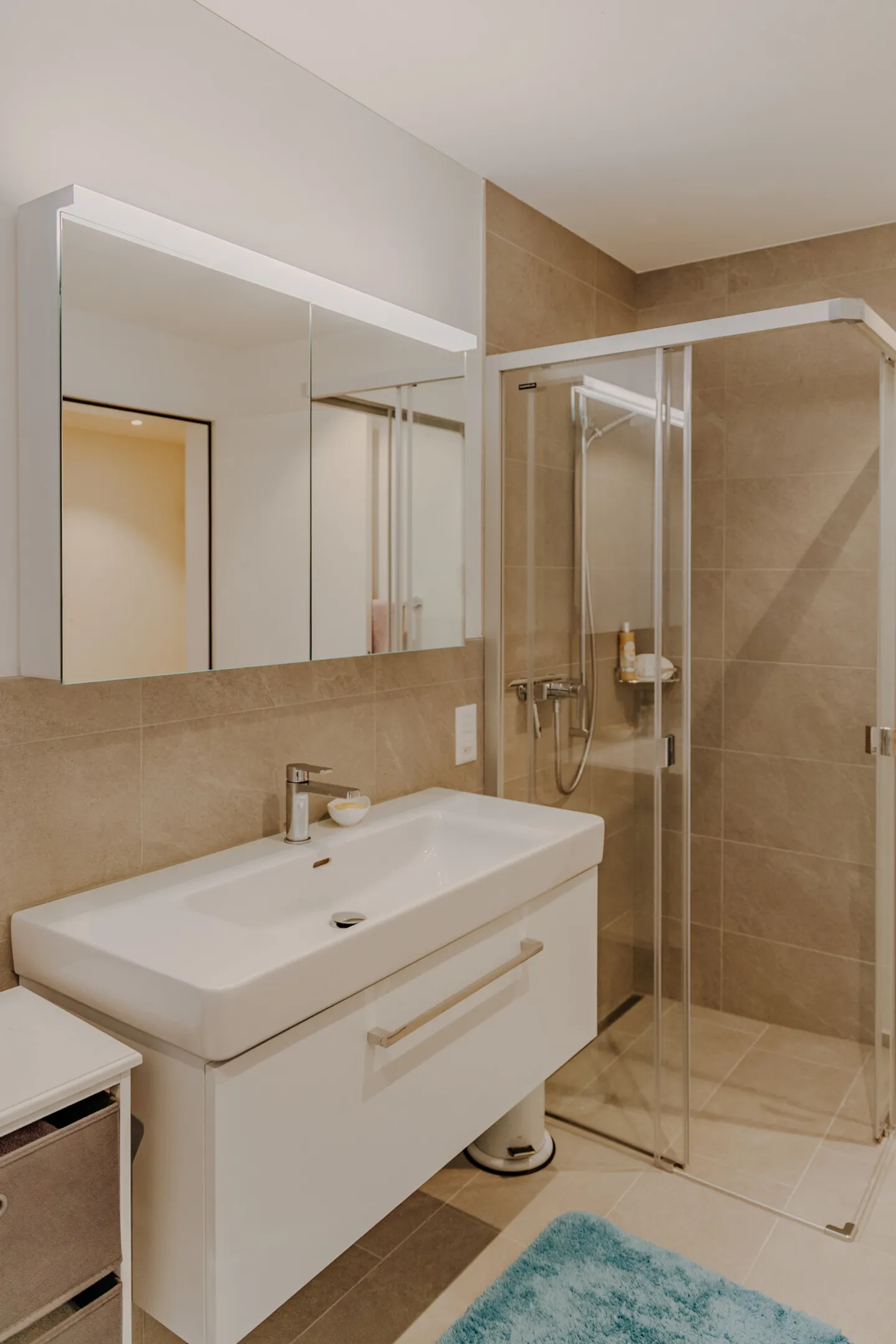 Vivre dans le vert avec style et confort - Photo 6 sur 9