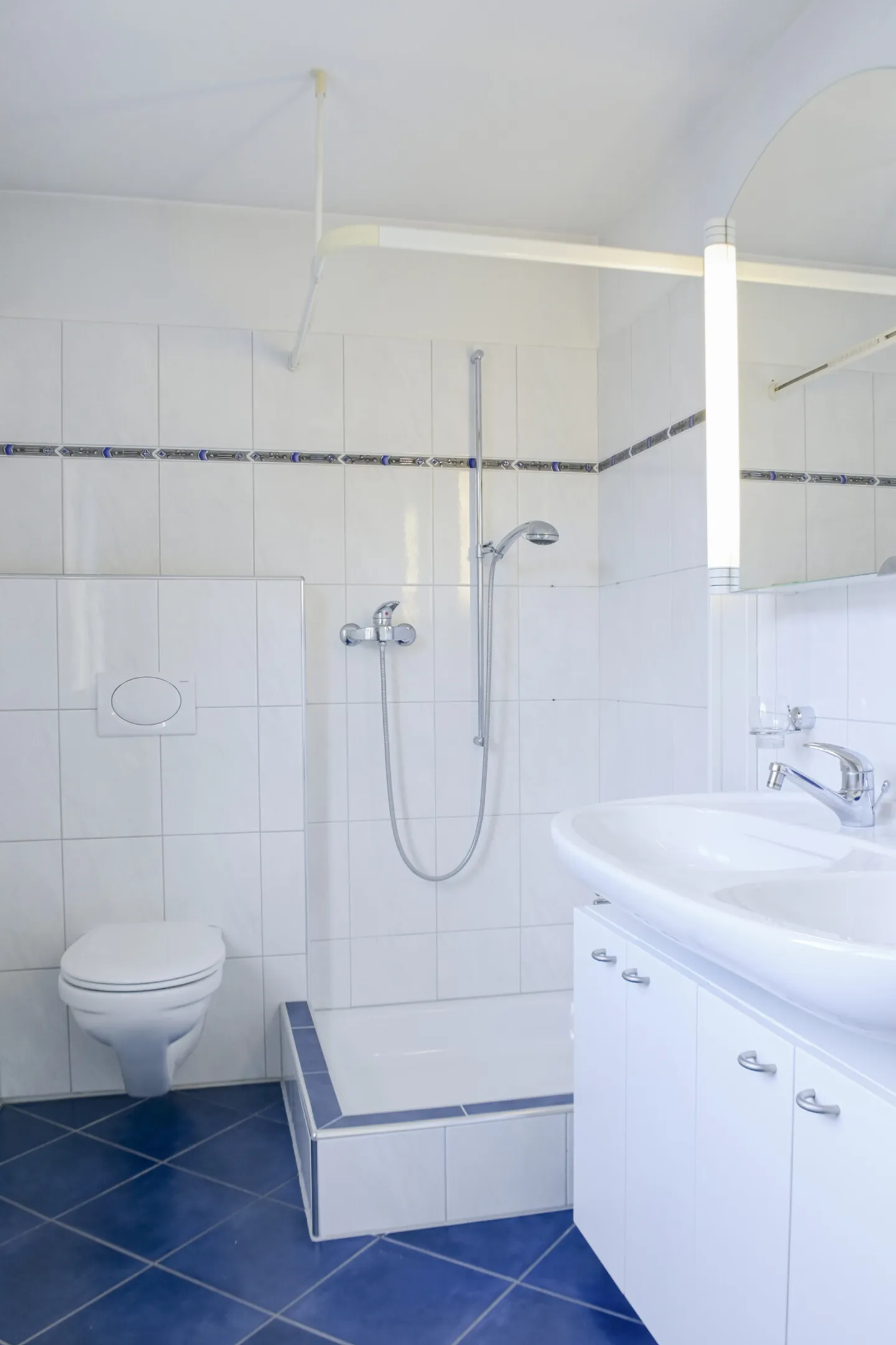 Charmantes Familienhaus in Henau - Foto 4 von 10