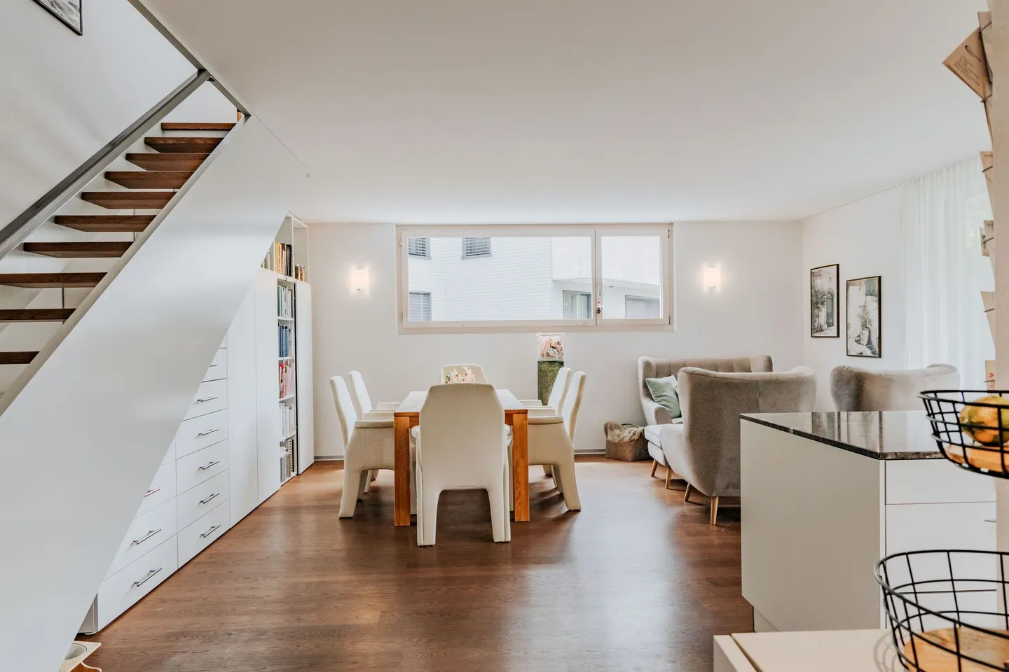 Small, fine, completely your home - Photo 2 of 10