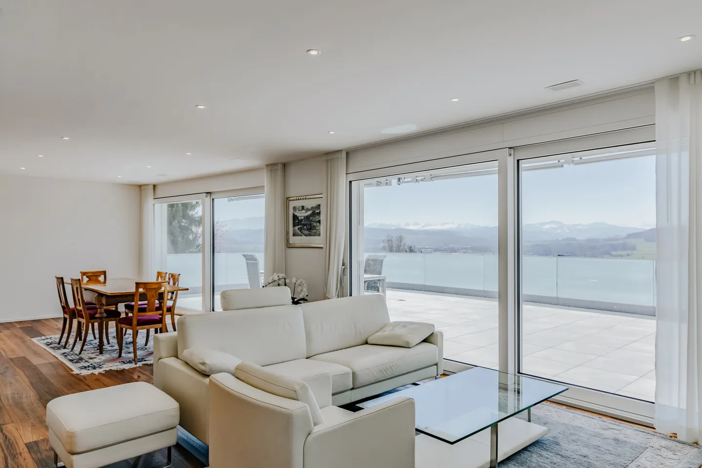 Esclusivo attico con terrazza panoramica - Foto 3 di 11