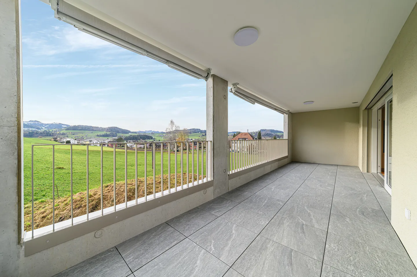 Quiet and sunny beautiful living in the village of Ganterschwil - Photo 1 of 5