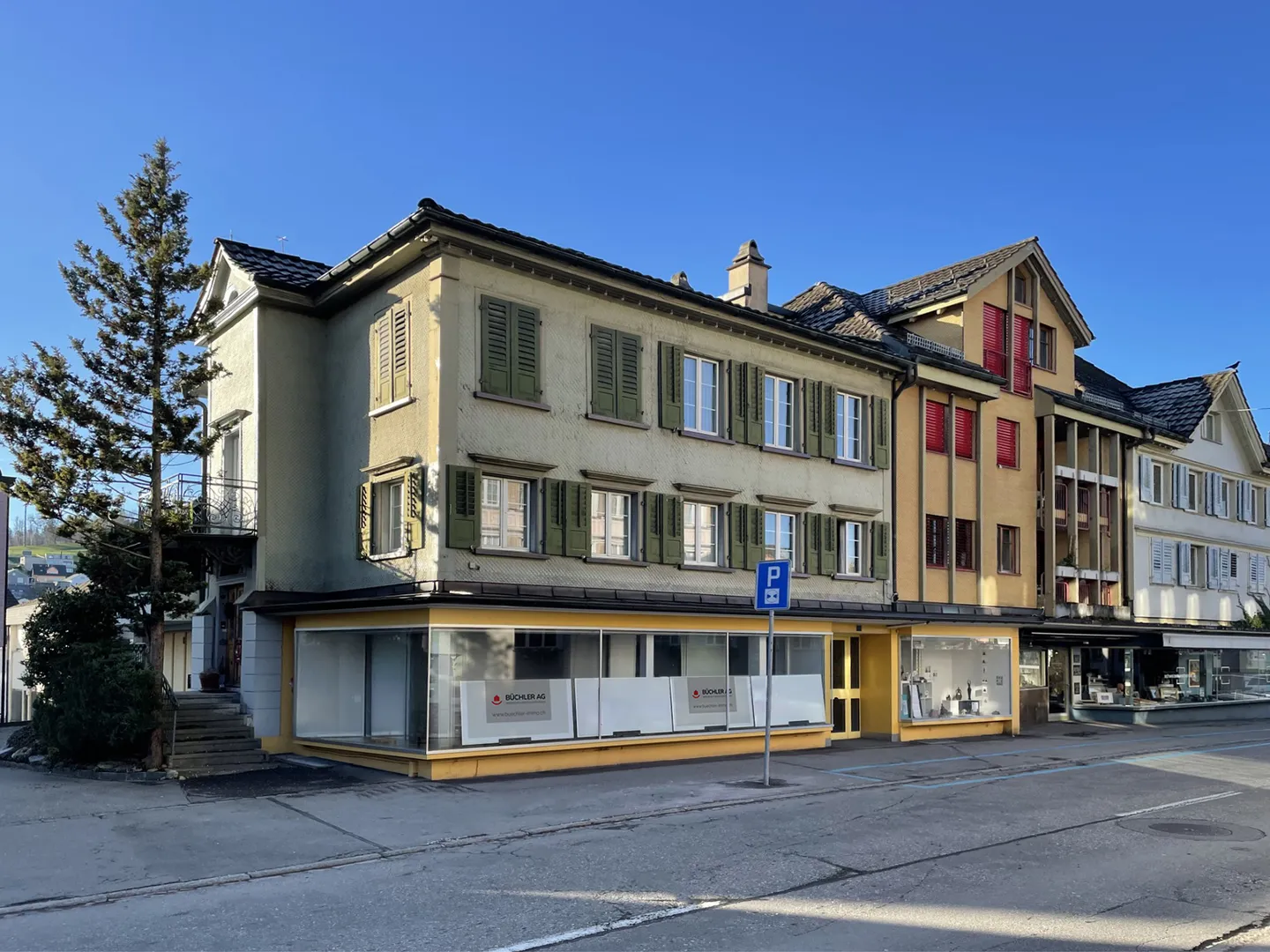 Living & Working in a Central Location - Versatile Residential and Commercial Property - Photo 1 of 8