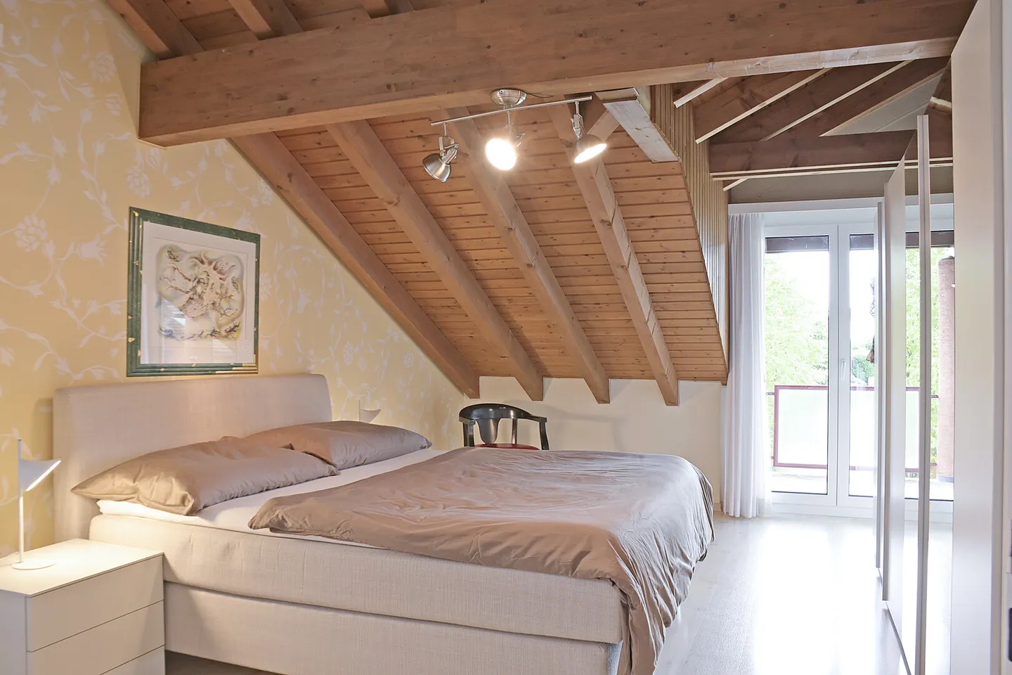 Stilvolle Dachwohnung mit grosszügigen 195 m² - Foto 9 von 9