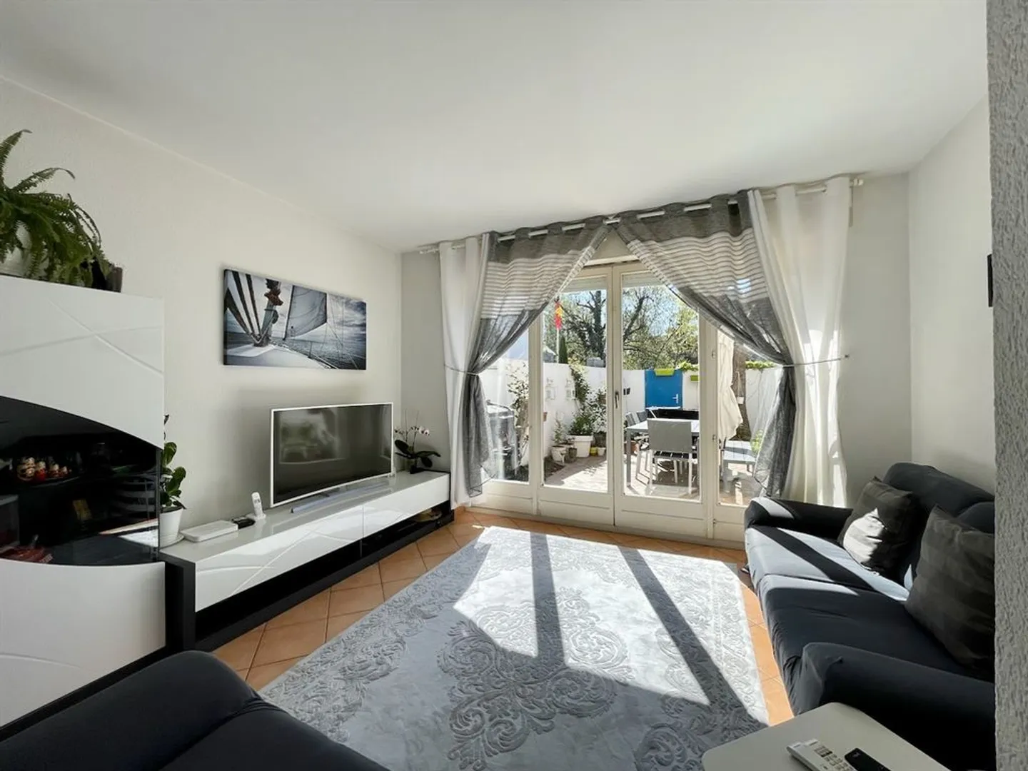 Casa familiare con 4 camere da letto - Foto 9 di 10