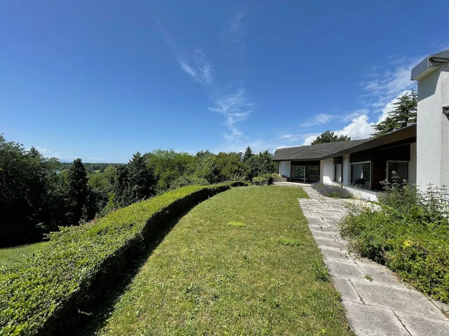 Oltre 500m2 di spazio abitabile protetti da sguardi indiscreti e con una bella vista - Foto 6 di 6