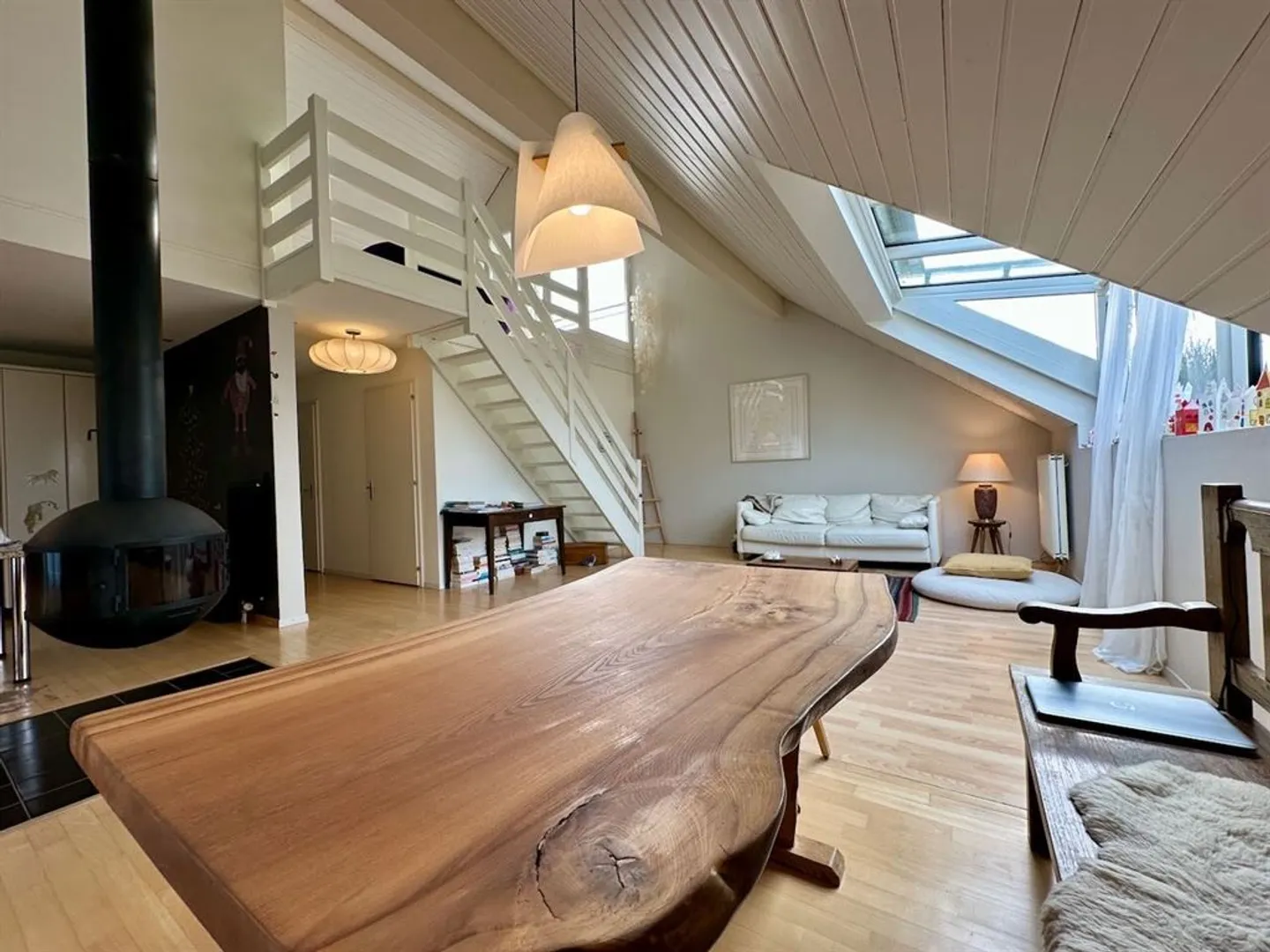 Duplex in the heart of Begnins with a view of the Alps - Photo 8 of 8