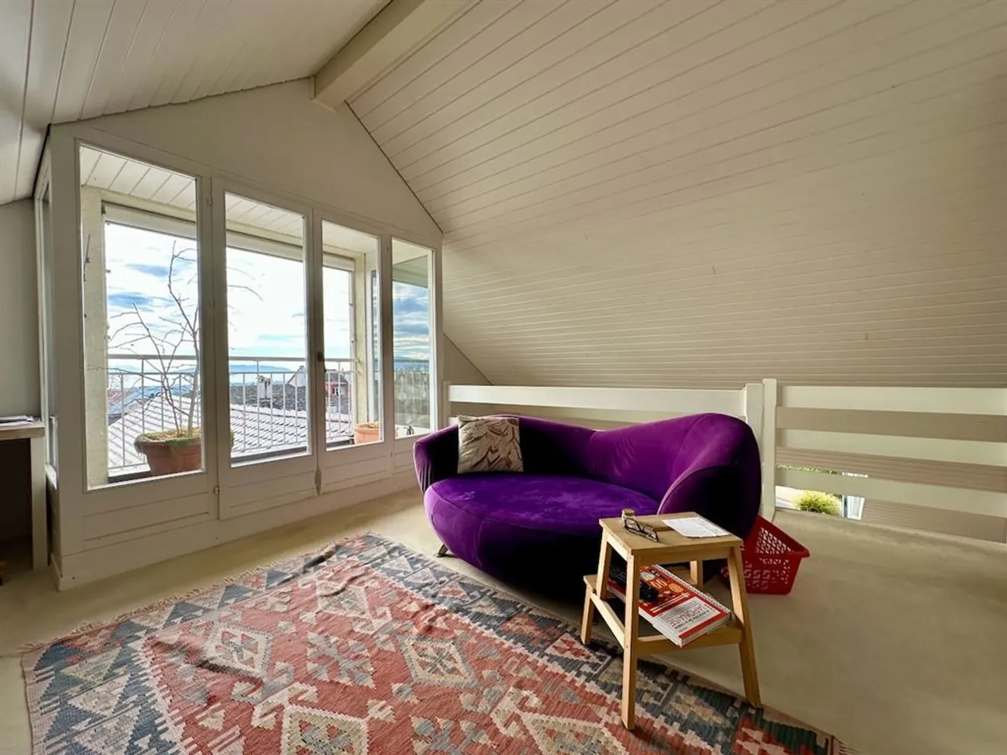 Duplex in the heart of Begnins with a view of the Alps - Photo 7 of 8