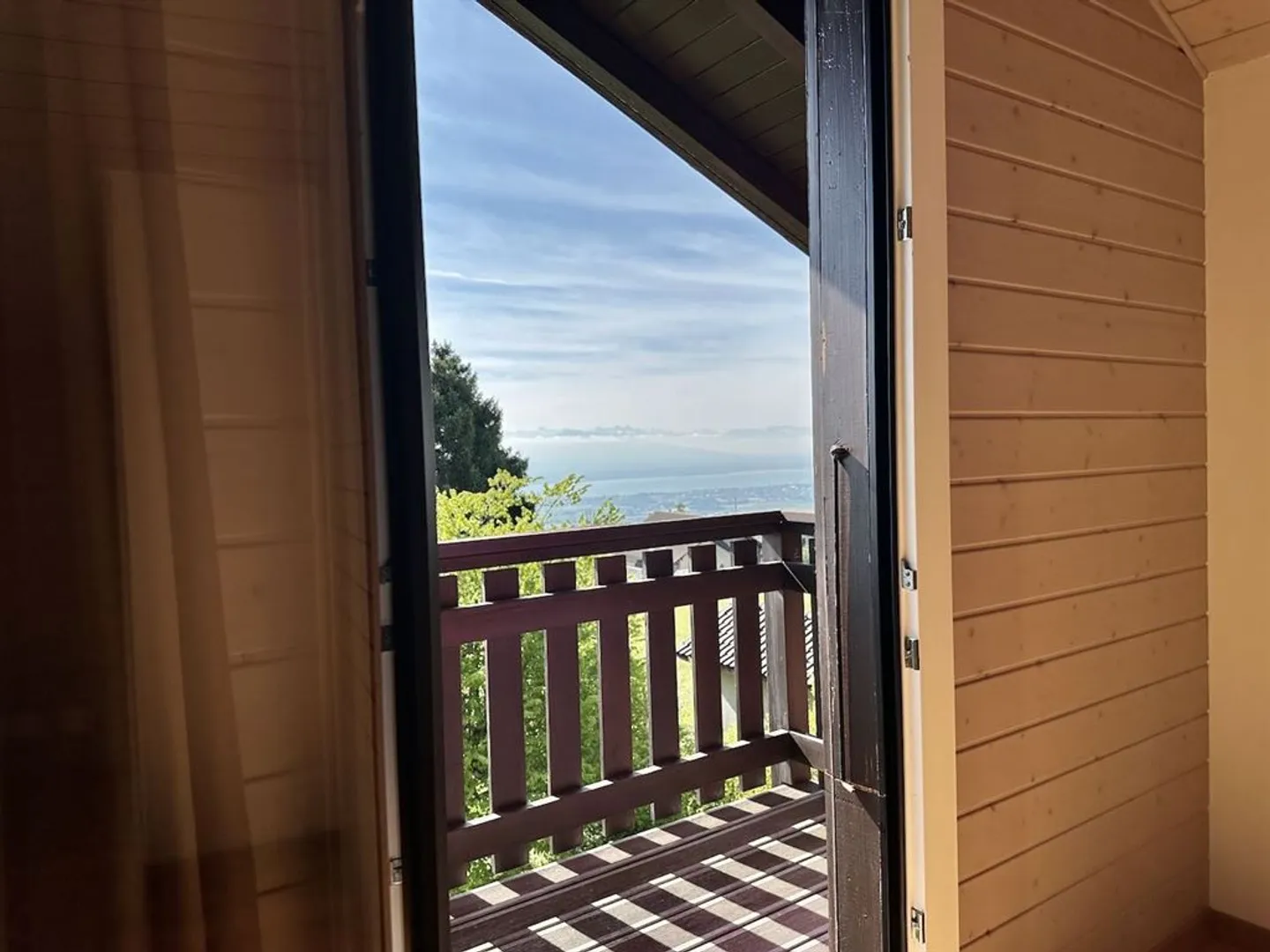 Chalet Charmant Près du Centre - Photo 1 sur 7