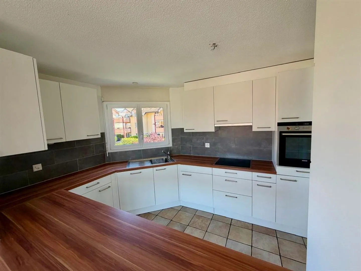 Grand duplex attico con 5 camere da letto - Foto 8 di 11