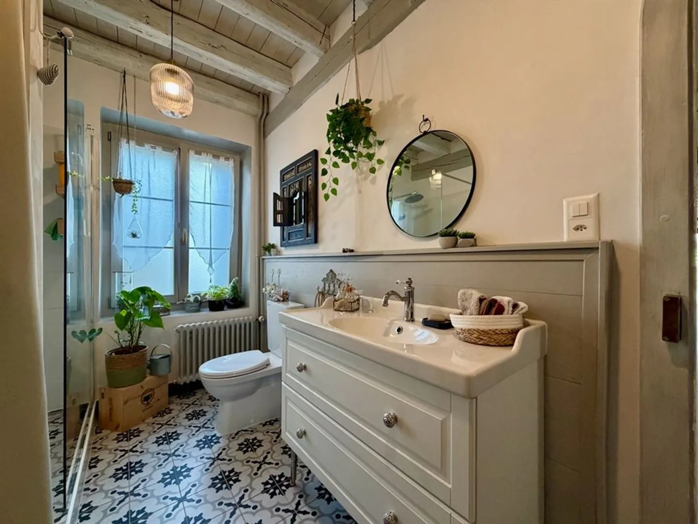 Charming renovated village house - Photo 10 of 13