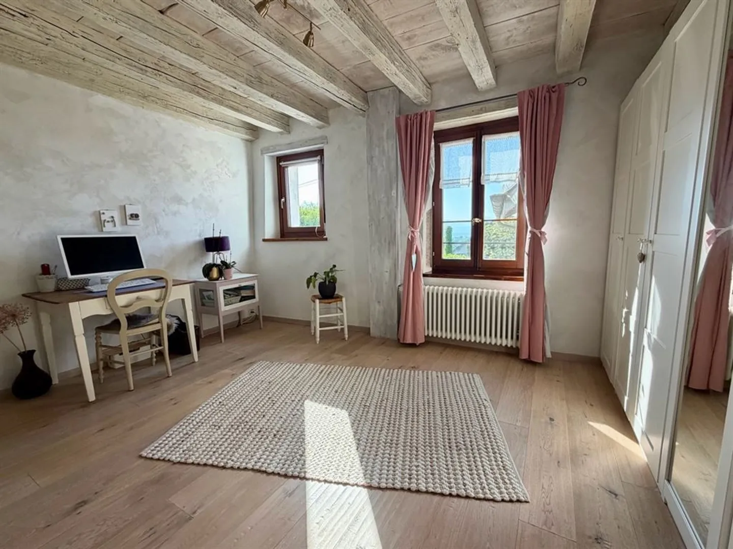 Charming renovated village house - Photo 11 of 13
