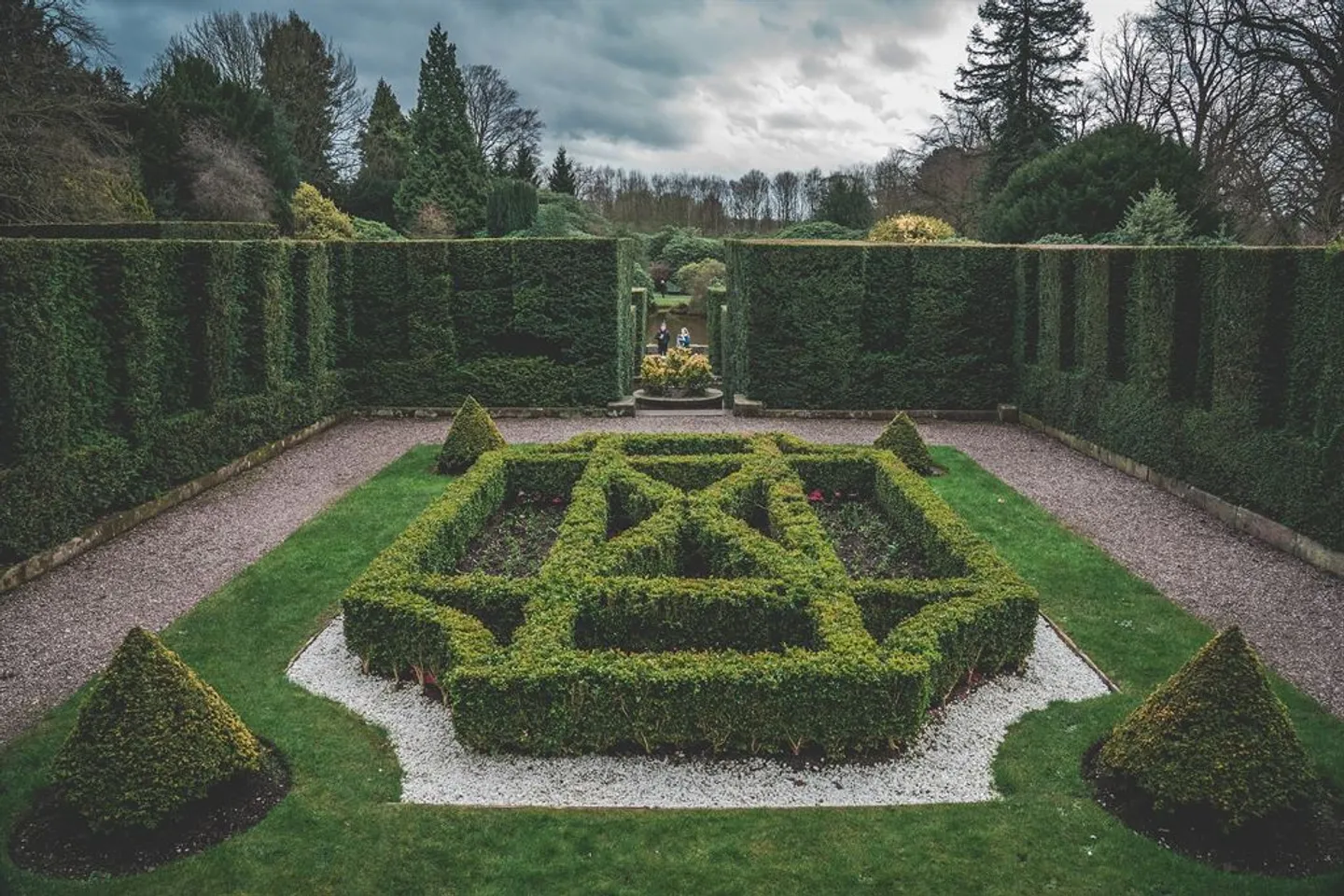 Waterfront Manor - Absolutely Exceptional Potential - Photo 2 of 10