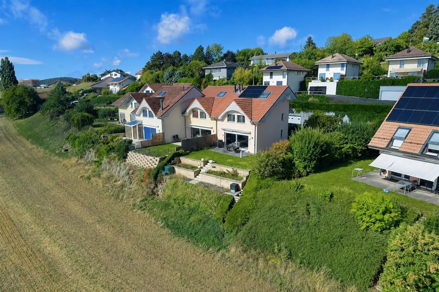 Stunning renovated villa with panoramic views of the Alps - Photo 1 of 11