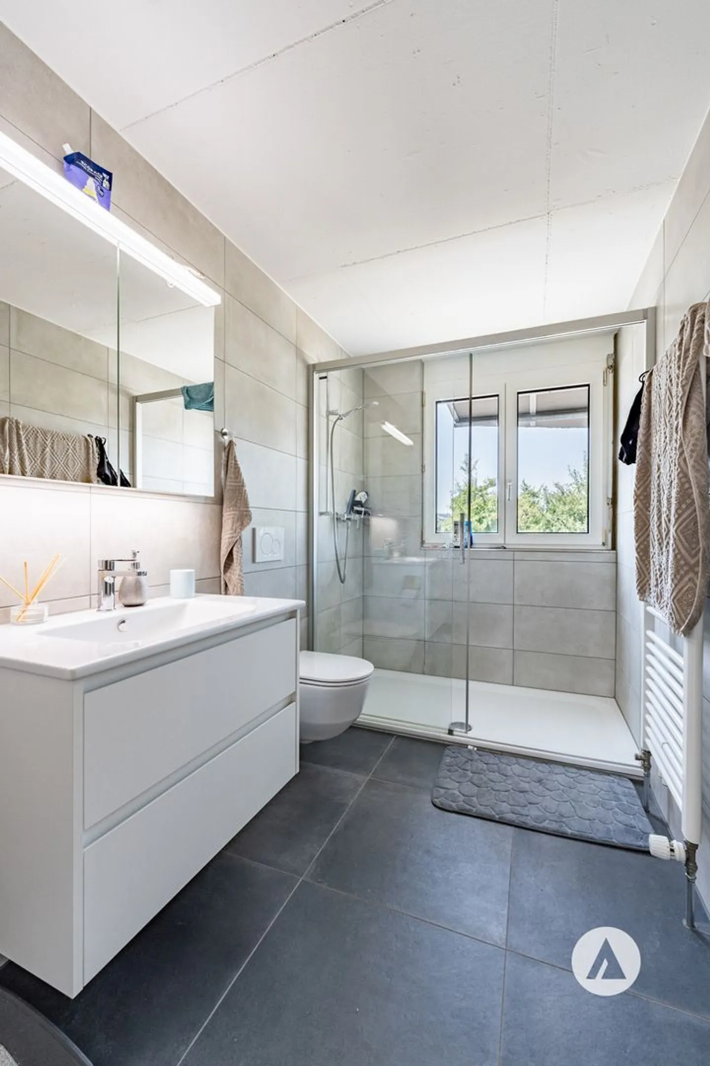 Immeuble résidentiel et commercial avec un rendement attractif - Photo 6 sur 13