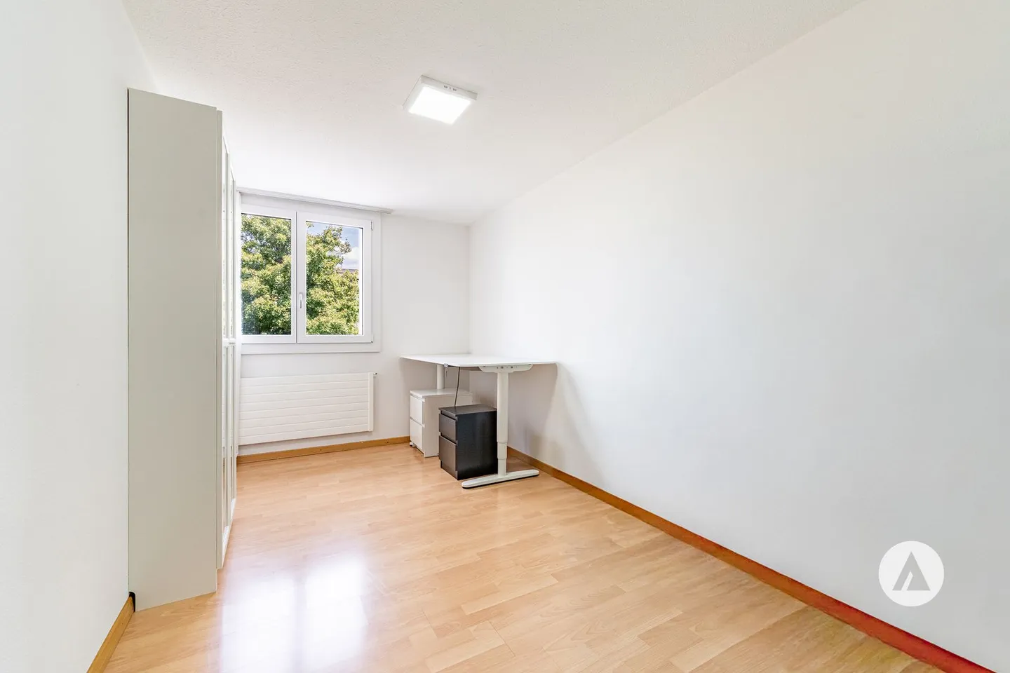 Propriété modernisée dans un bon emplacement - Photo 10 sur 13