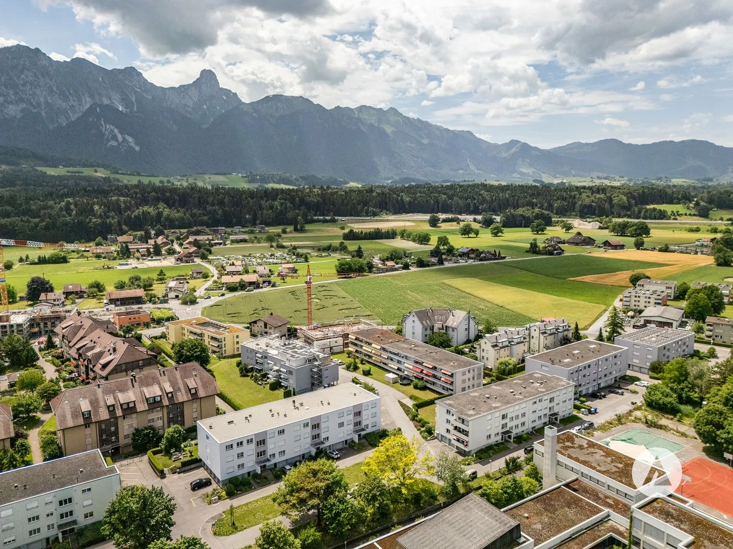 Immeuble multifamilial entièrement loué avec potentiel de développement - Photo 6 sur 13